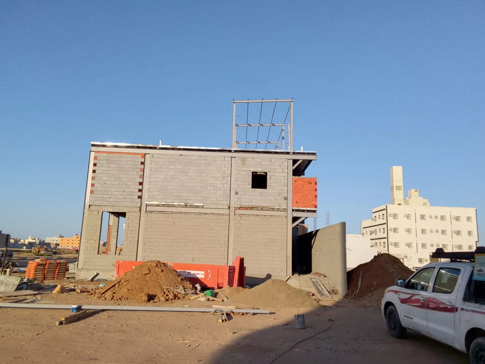 مقاول بناء هناجر ومستودعات في جميع مناطق الشرقيه