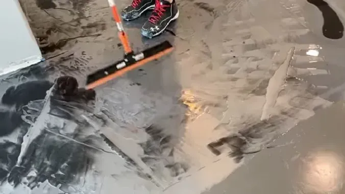 دهانات الإيبوكسي… لمسة عصرية ومتانة تدوم لسنوات